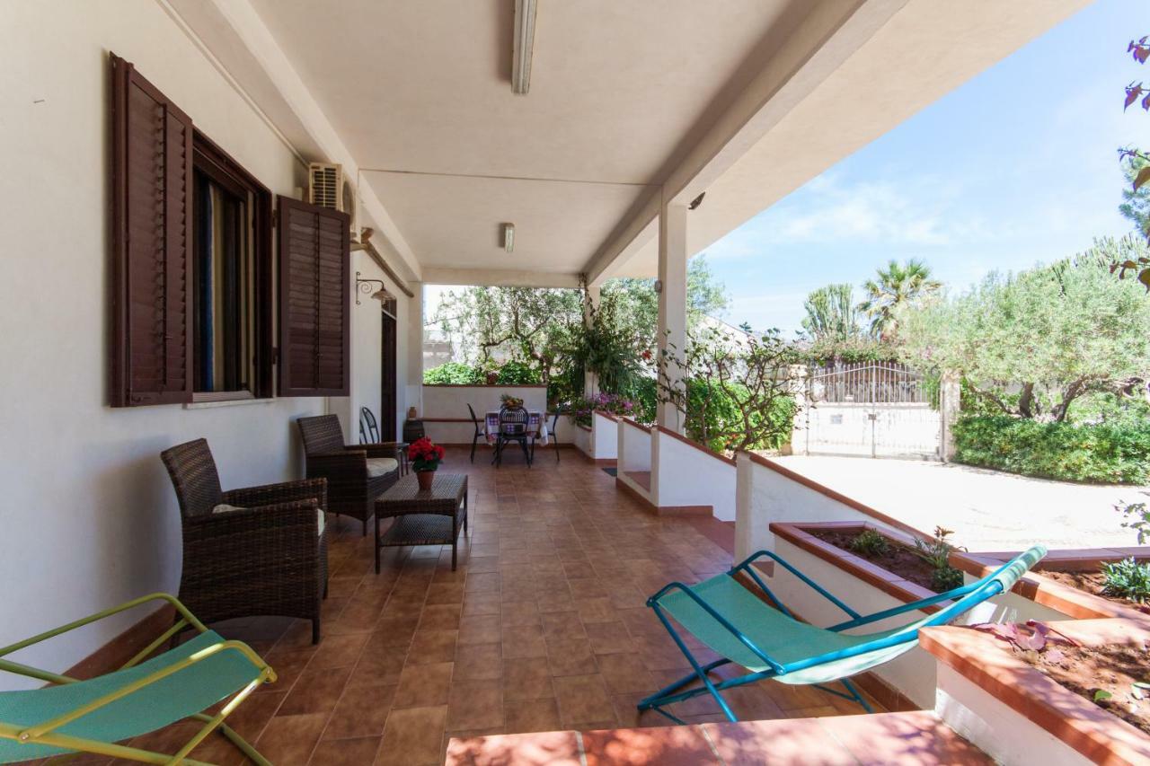 Villa Cala Bianca Кастеламаре дел Голфо Екстериор снимка